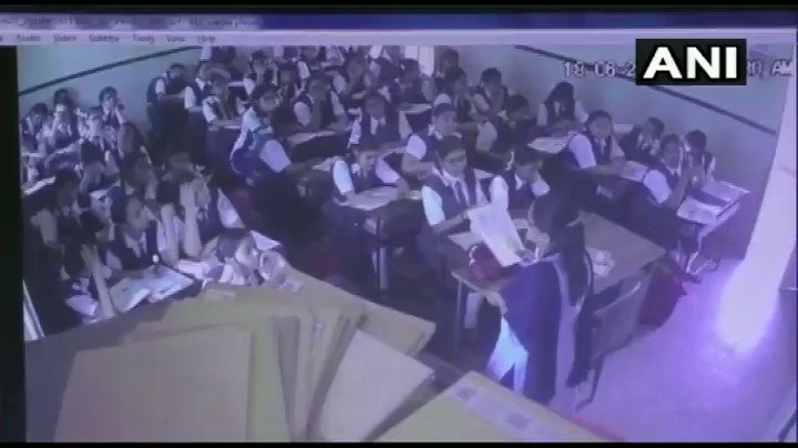 Three students were injured after a portion of cement plaster collapsed on them while they were attending class in Ulhasnagar's Jhulelal School, Maharashtra yesterday.   