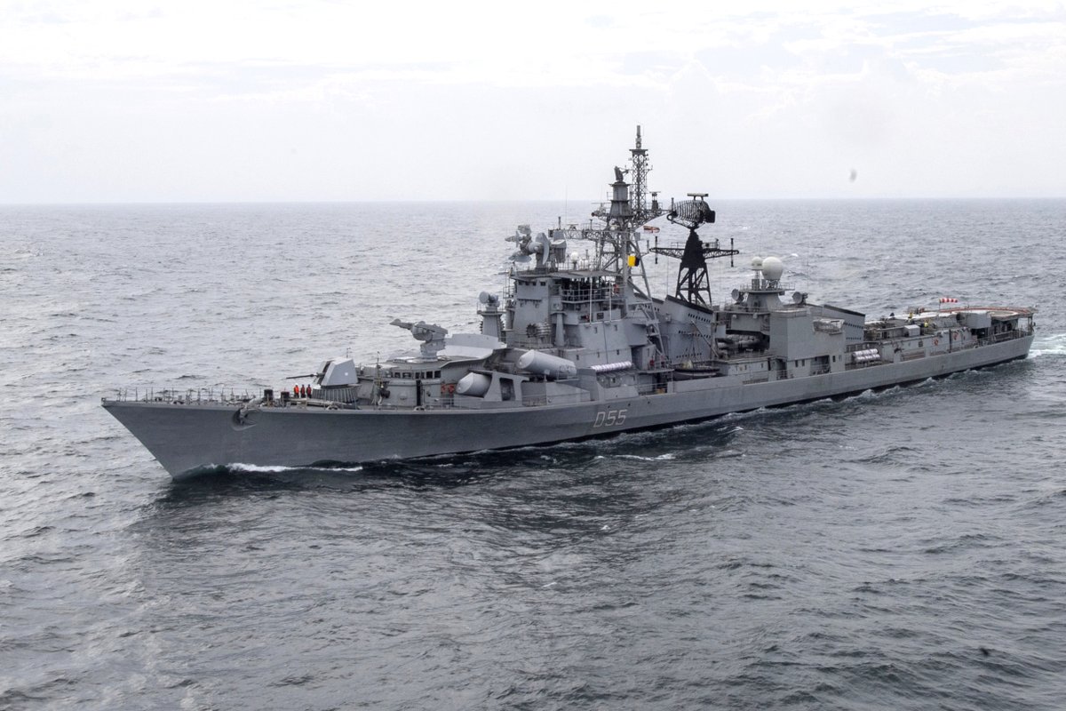 India's 4 active Rajput-class destroyers are modified Soviet Project 61 Kashin-class ships, the newest of which, RANVIJAY D55 was maneuvering last week with USS JOHN P MURTHA LPD26 in the Indian Ocean. 