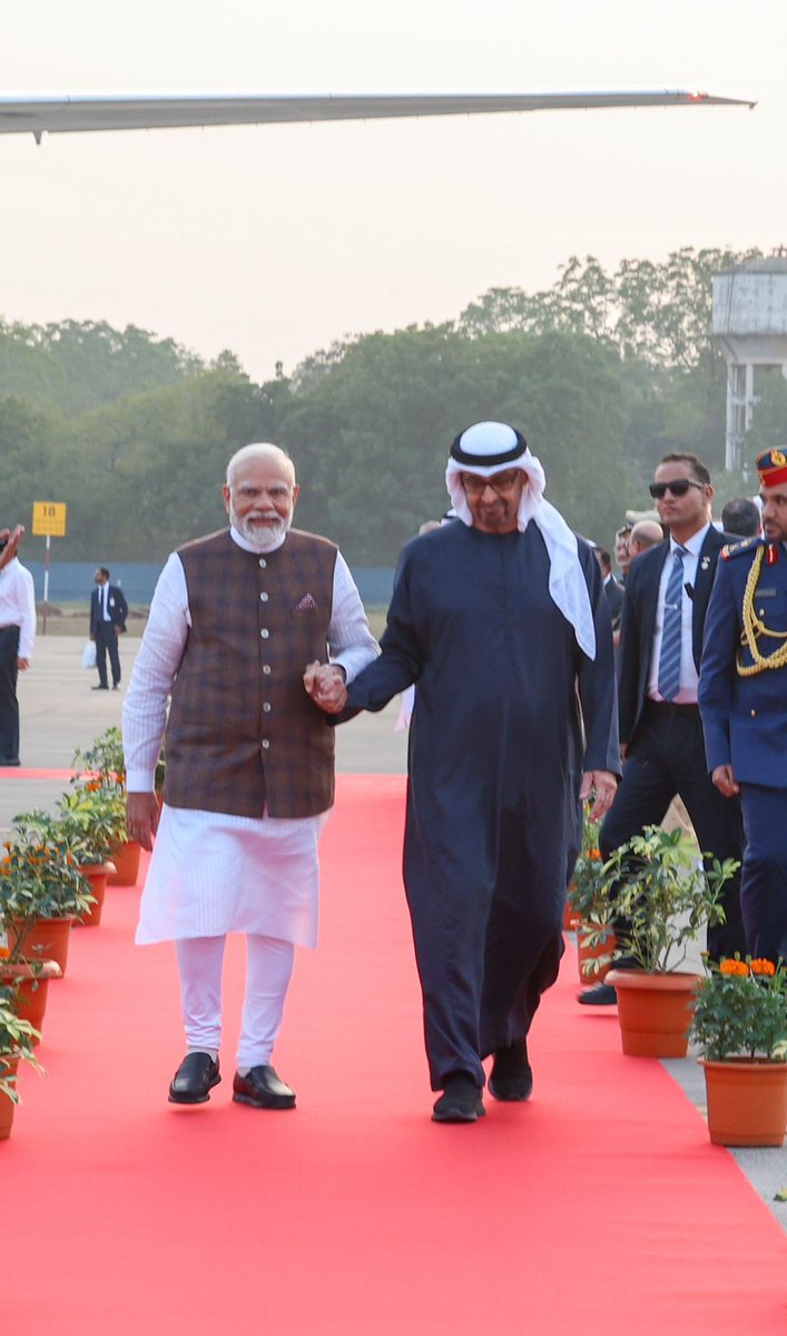 President of the United Arab Emirates @MohamedBinZayed has arrived in India