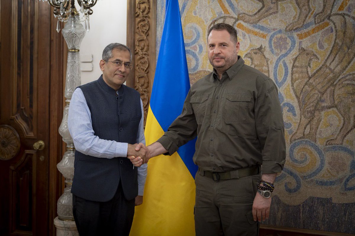 Vor dem Besuch von Premierminister Modi in der Ukraine Ende dieses Monats trifft sich Indiens stellvertretender NSA-Chef Pavan Kapoor in Kiew mit Andriy Yermak, dem Leiter des Büros des Präsidenten in der Ukraine.