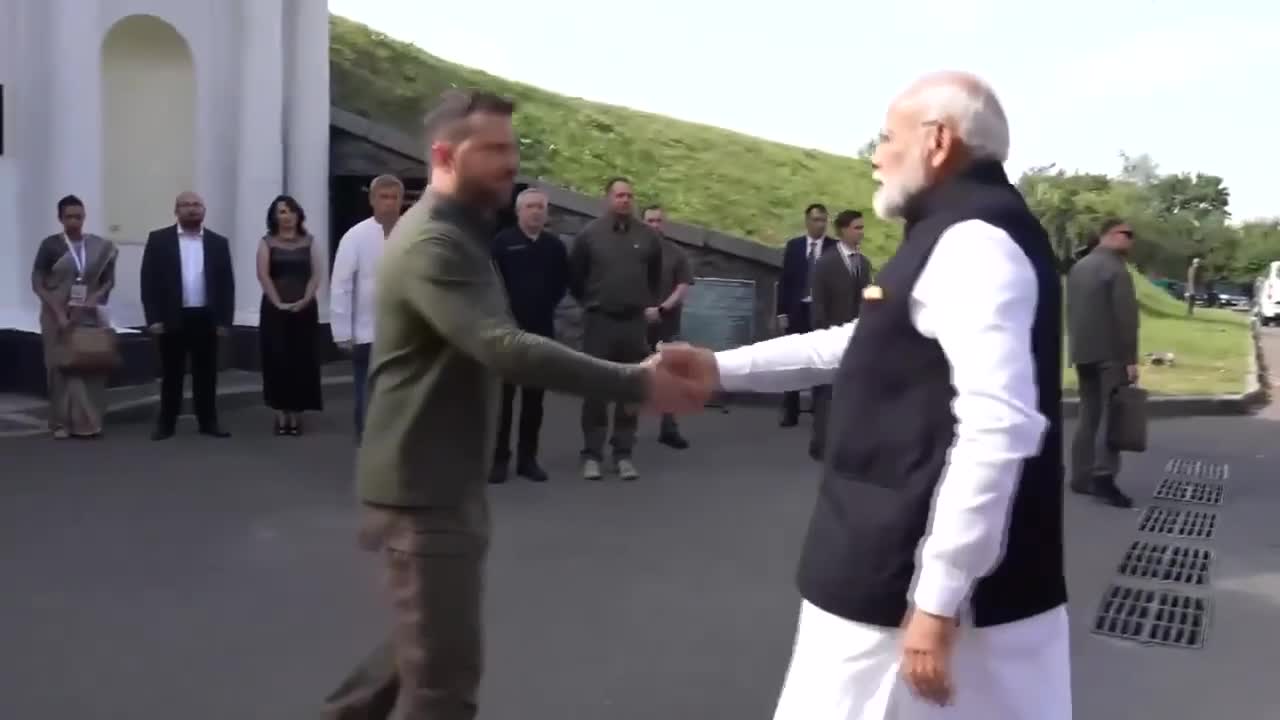 Ontmoeting van president Zelensky en premier Modi in Kyiv