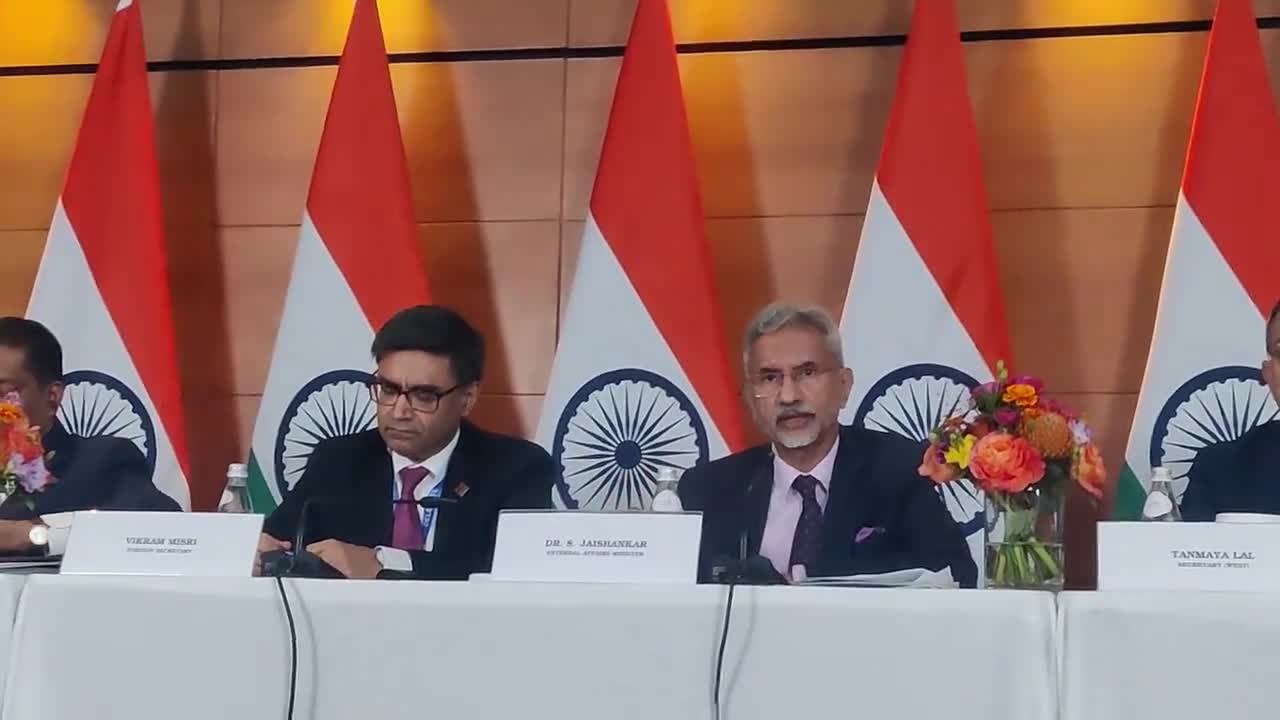 Premier Indii Modi zaprasza prezydenta Ukrainy Zełenskiego do odwiedzenia Indii