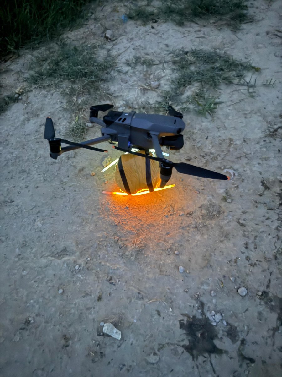 BSF and Punjab Police nab 2 smugglers and recover 2 drones with heroin in major anti-narco ops on Punjab border. Drones carrying heroin seized in Fazilka and Amritsar; smugglers caught in Ferozepur