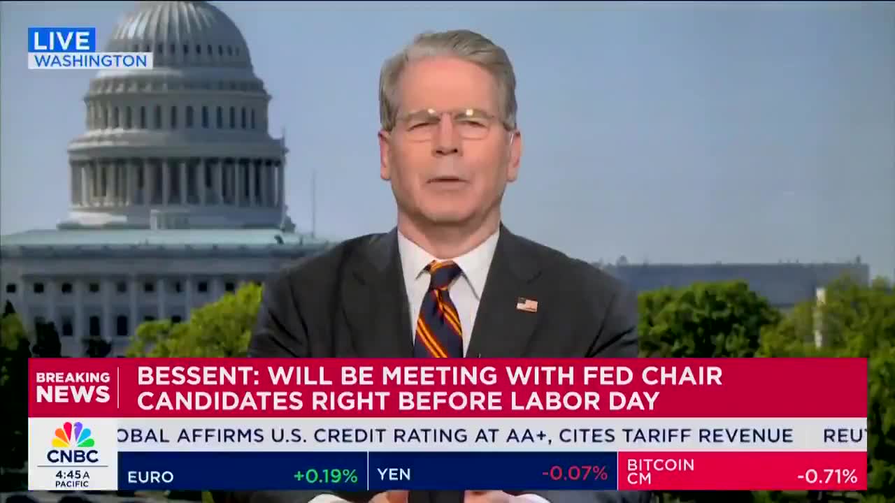 US Treasury Secretary Bessent: Before the war in Ukraine, less than 1% of India's oil came from Russia. Now it is 42%. The system is allowing India to profiteer by buying cheap Russian oil, reselling it, and pocketing $16B in excess profits. This opportunistic arbitrage is unacceptable