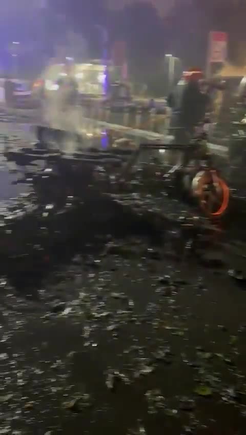 At least 8 people killed in a car explosion in New Delhi: police