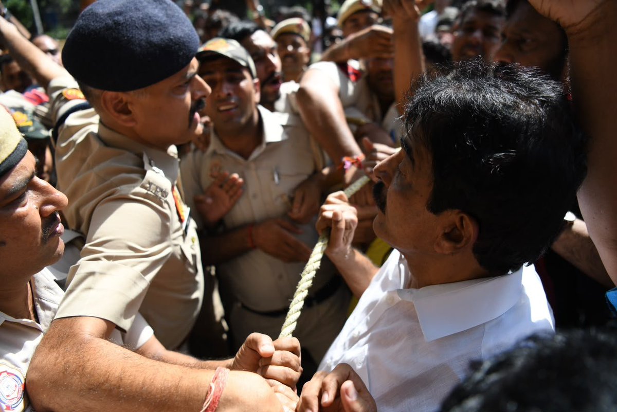 LoP, Lok Sabha, Rahul Gandhi and LoP, Rajya Sabha, Mallikarjun Kharge along with INDIA bloc MPs during a protest march from Parliament to the office of the Election Commission of India in Delhi ANI Photos by Rahul Singh