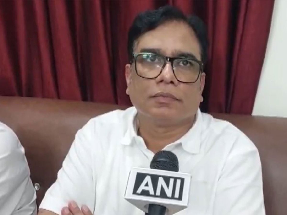 Govt is desperate to influence election: RJD MLC candidate Sanjeev Kumar Singh alleges police raid at residence